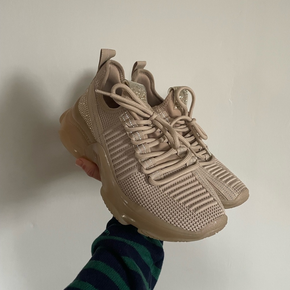 Steve Madden NY 90 Maxima Rhinestone Blush/Beige Women's Sneakers.